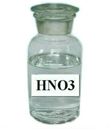 Axit Nitric là một axit mạnh và có tính oxy hóa cao